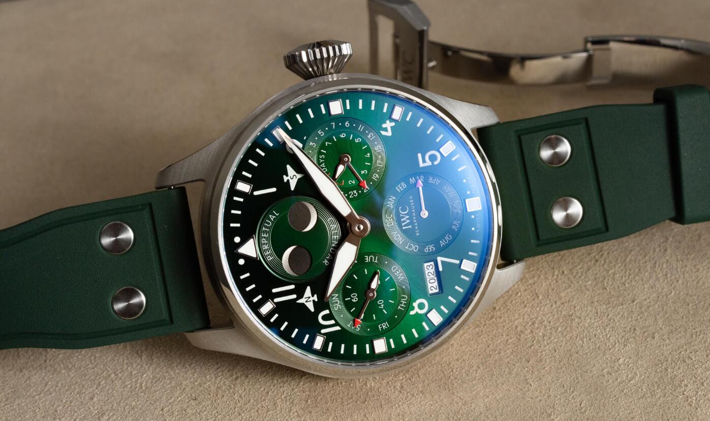 Calendario perpetuo dell’orologio replica IWC Replica Big Pilot in verde